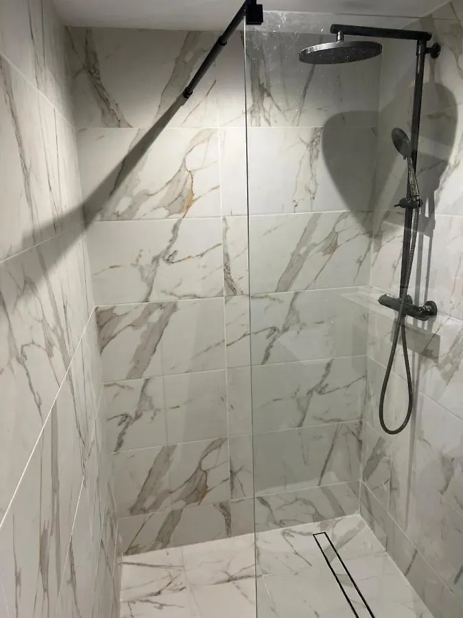 דירות טריפה Mini Duplex Moderno Bien Ubicado.