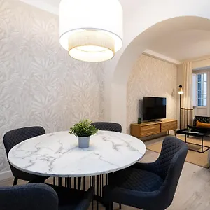 https://cozy-apartment-in-the-heart-of-malaga-bj.hotelsinnerja.org
